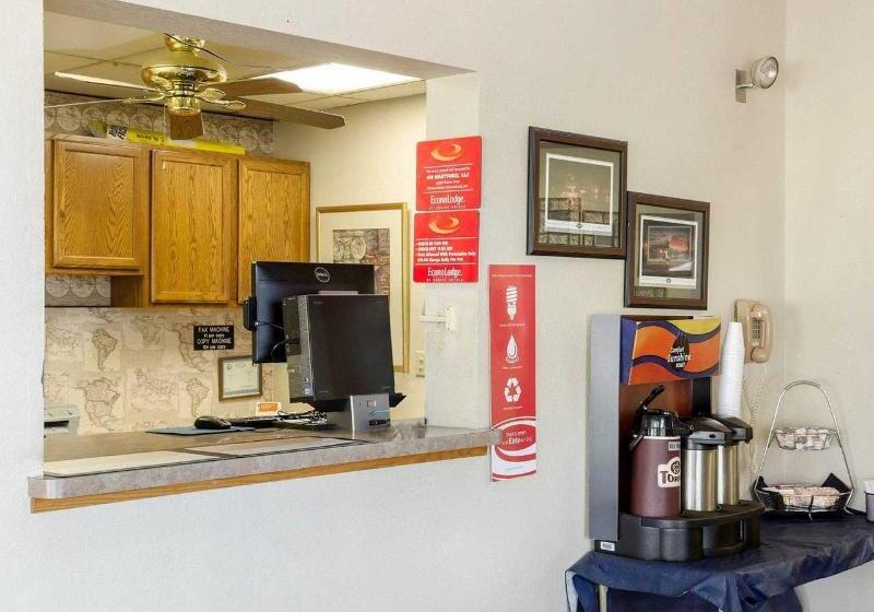 ホテル Econo Lodge