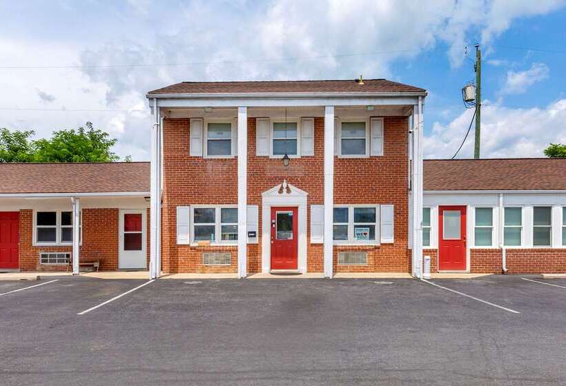 فندق Econo Lodge Woodstock  Shenandoah Valley I 81
