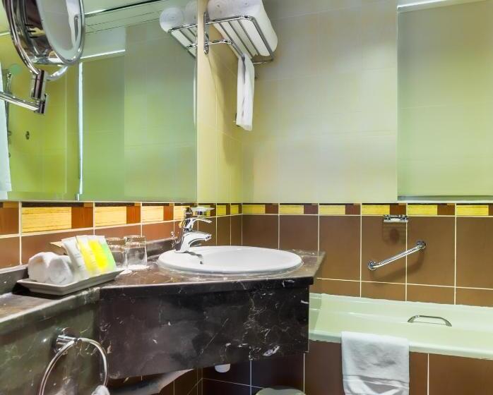 ホテル Executive Suites Abu Dhabi