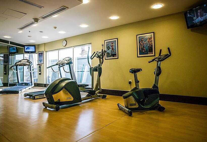 ホテル Executive Suites Abu Dhabi