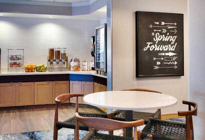 فندق Fairfield Inn & Suites By Marriott Albany