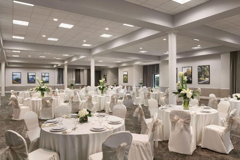 فندق Four Points By Sheraton Sacramento Airport