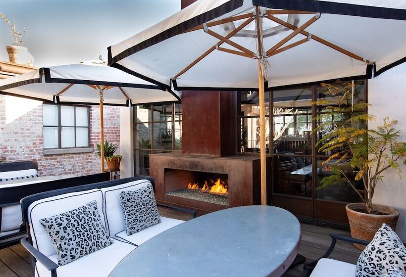 Granada Hotel & Bistro