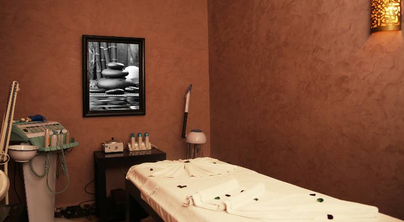 هتل Grand Mogador Sea View & Spa