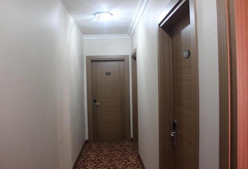 ホテル Grand Reis