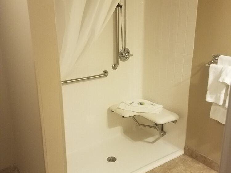 فندق Grandstay Inn & Suites Of Luverne