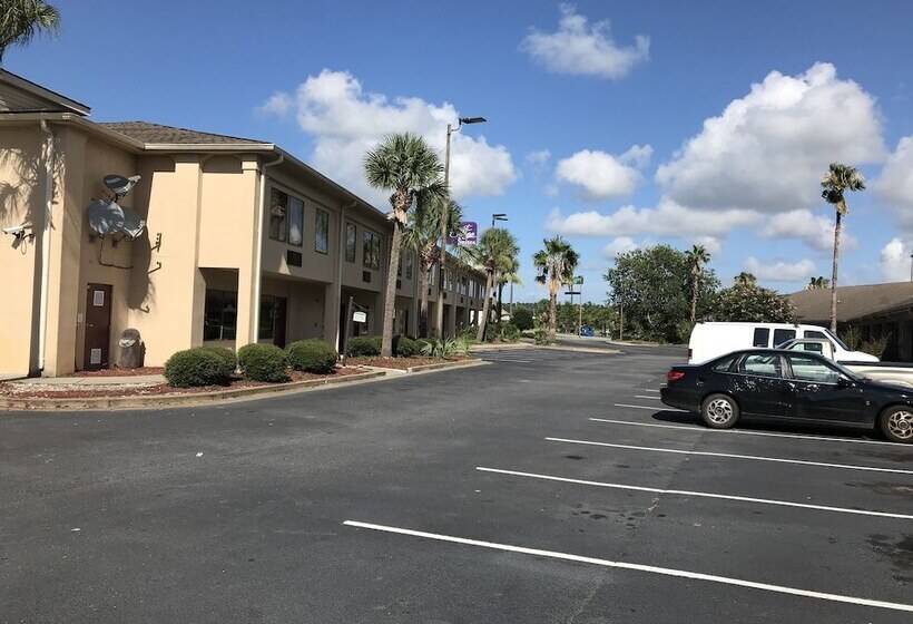 酒店 Guest Cottages & Suites