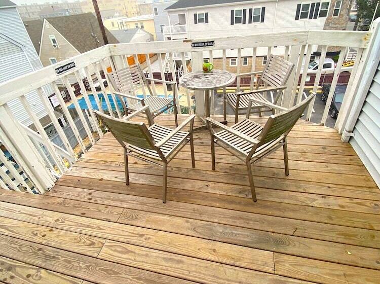 فندق Hammock Inn & Suites North Beach