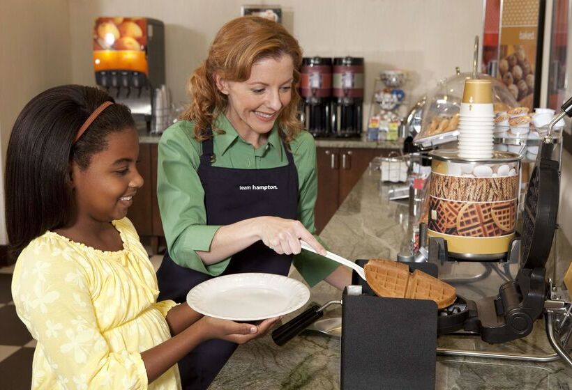 فندق Hampton Inn Bangor