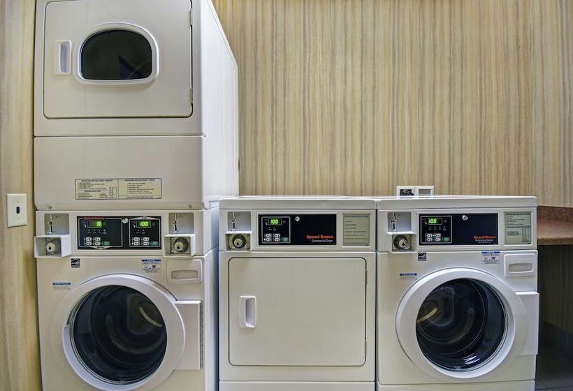 酒店 Hampton Inn Beloit