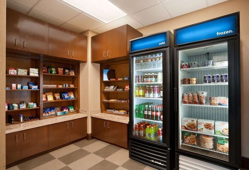 فندق Hampton Inn Magnolia