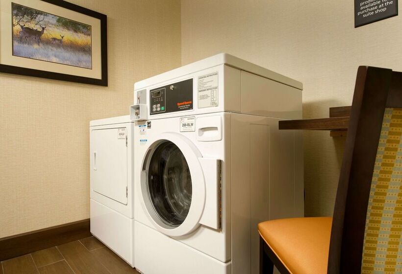 ホテル Hampton Inn Uvalde