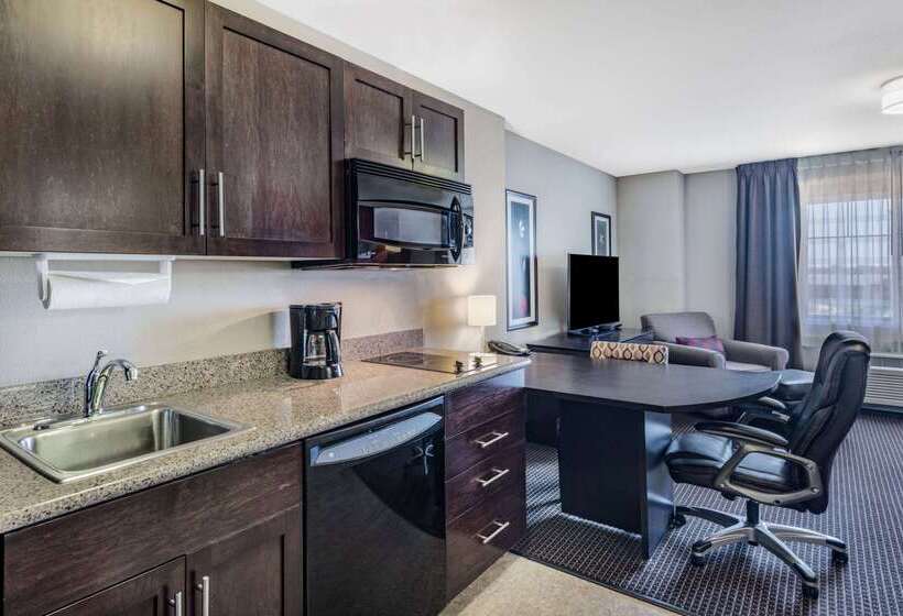 호텔 Hawthorn Suites By Wyndham Williston