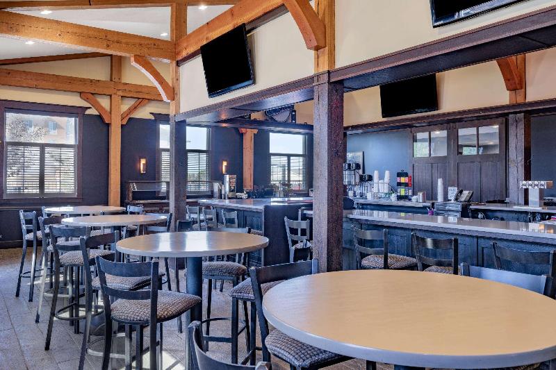 호텔 Hawthorn Suites By Wyndham Williston