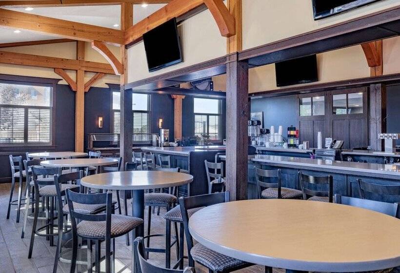 호텔 Hawthorn Suites By Wyndham Williston