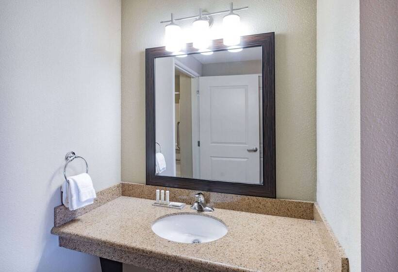 호텔 Hawthorn Suites By Wyndham Williston