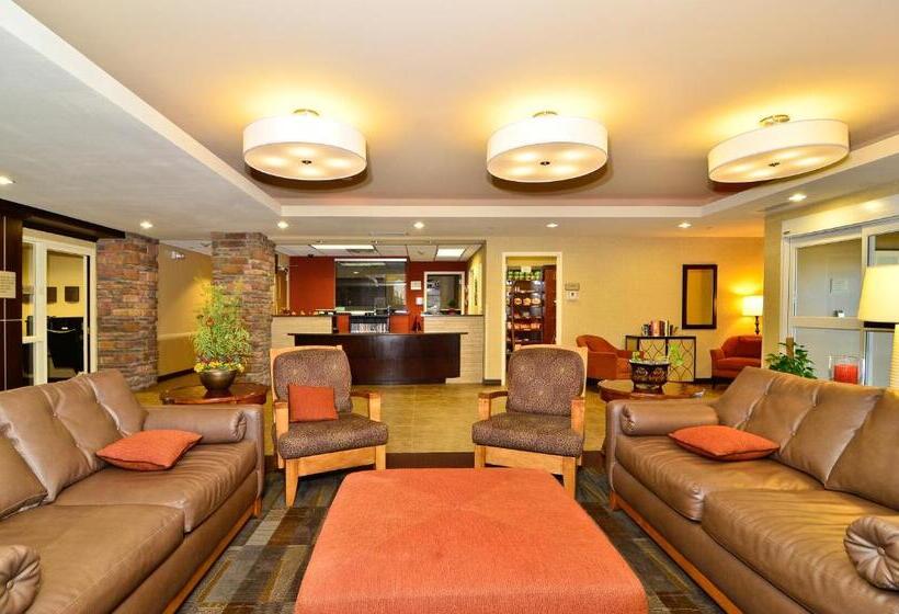 호텔 Hawthorn Suites By Wyndham Williston