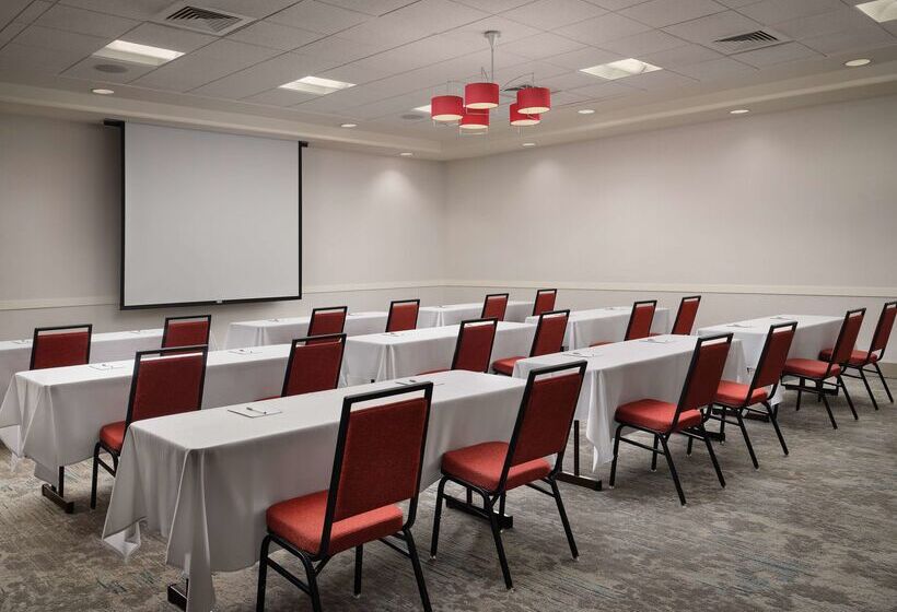 ホテル Hilton Garden Inn Ann Arbor