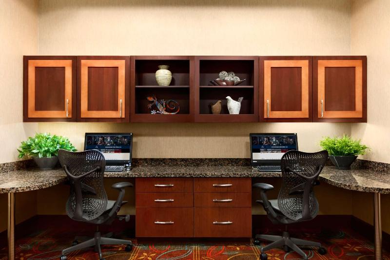 هتل Hilton Garden Inn Ann Arbor