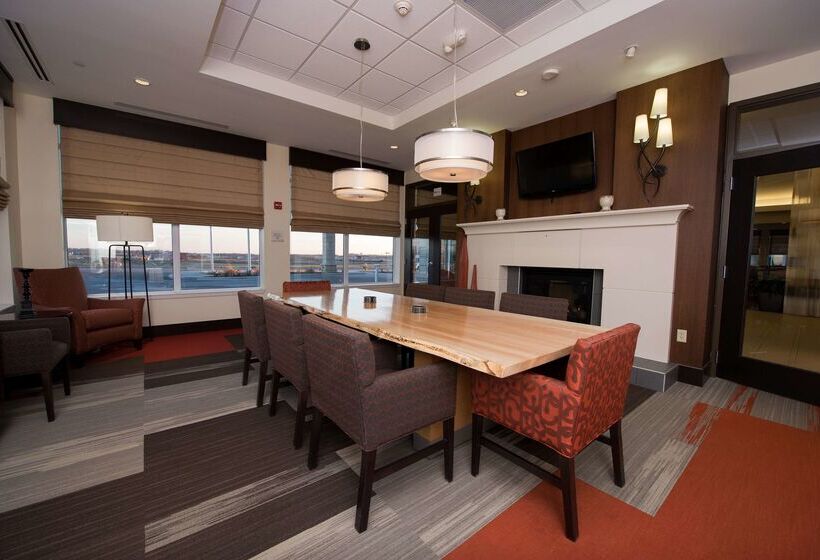 فندق Hilton Garden Inn Dayton South Austin Landing