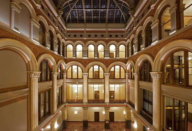 酒店 Hilton Garden Inn Milwaukee Downtown