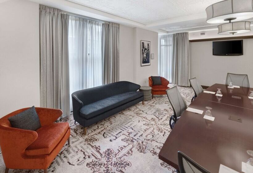 酒店 Hilton Garden Inn Milwaukee Downtown