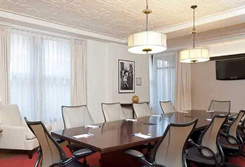 酒店 Hilton Garden Inn Milwaukee Downtown