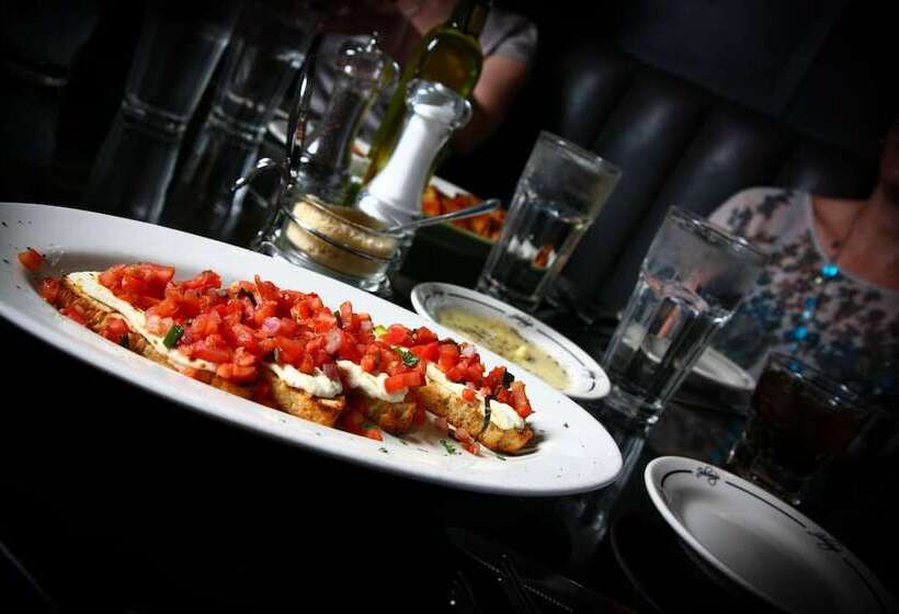 فندق Hilton Garden Inn Olathe