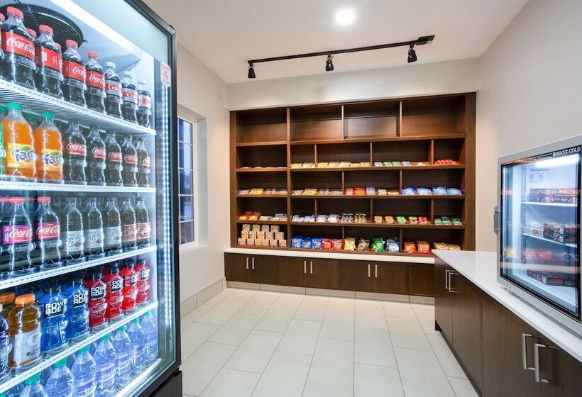 فندق Holiday Inn Express & Suites Lincoln City, An Ihg