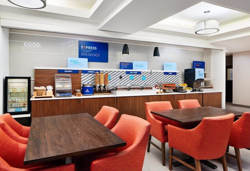 ホテル Holiday Inn Express And Suites Wheeling, An Ihg