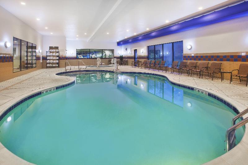 ホテル Holiday Inn Express And Suites Wheeling, An Ihg