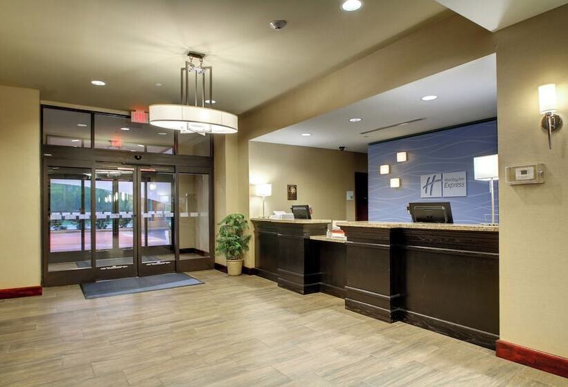 فندق Holiday Inn Express Natchez South West, An Ihg