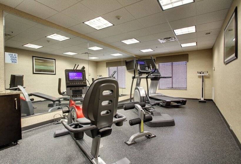 فندق Holiday Inn Express Natchez South West, An Ihg