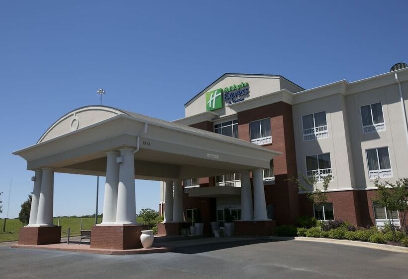 فندق Holiday Inn Express & Suites Brookhaven, An Ihg