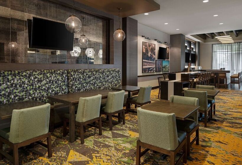 فندق Homewood Suites Springfield Va