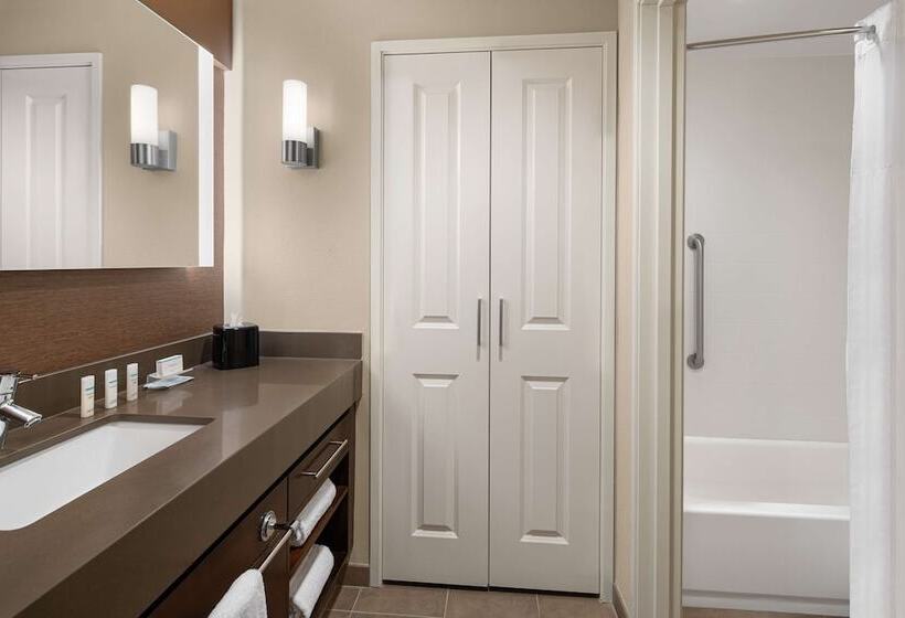 فندق Homewood Suites Springfield Va