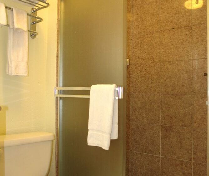 酒店 Howard Johnson By Wyndham Berkeley