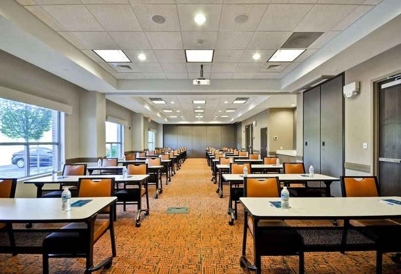 Отель Hyatt House Atlanta Cobb Galleria