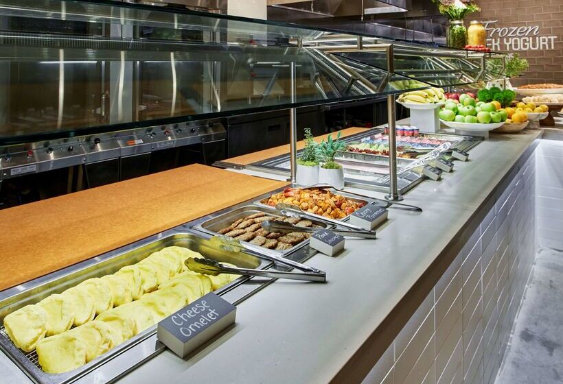 Отель Hyatt Place Chicago River North