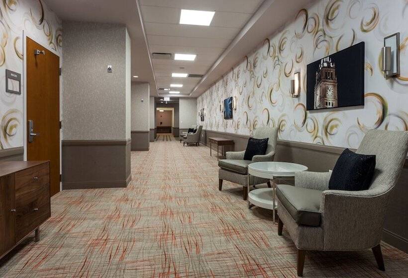 Отель Hyatt Place Chicago River North