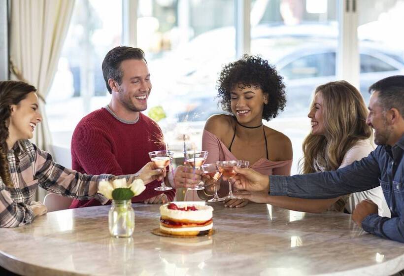 Отель Hyatt Place Chicago River North