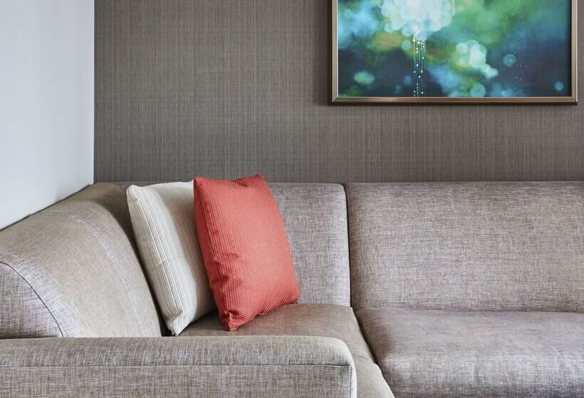 Отель Hyatt Place Chicago River North