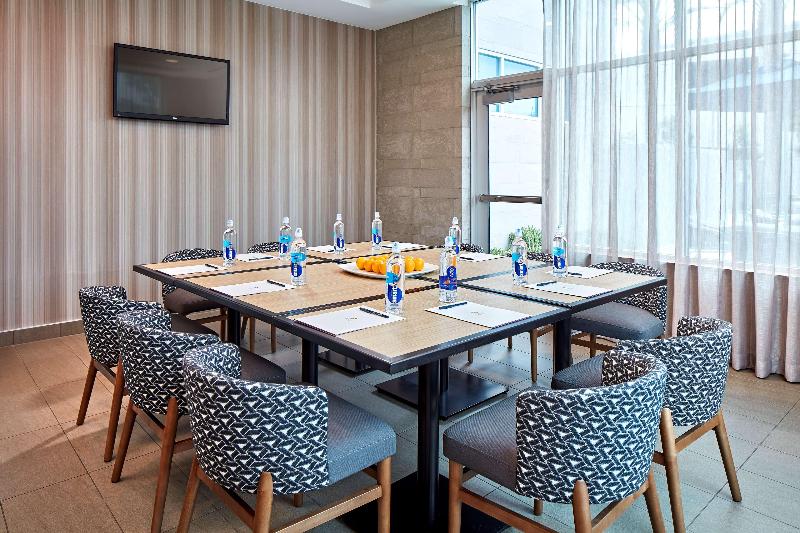 فندق Hyatt Place Los Angeles / Lax / El Segundo