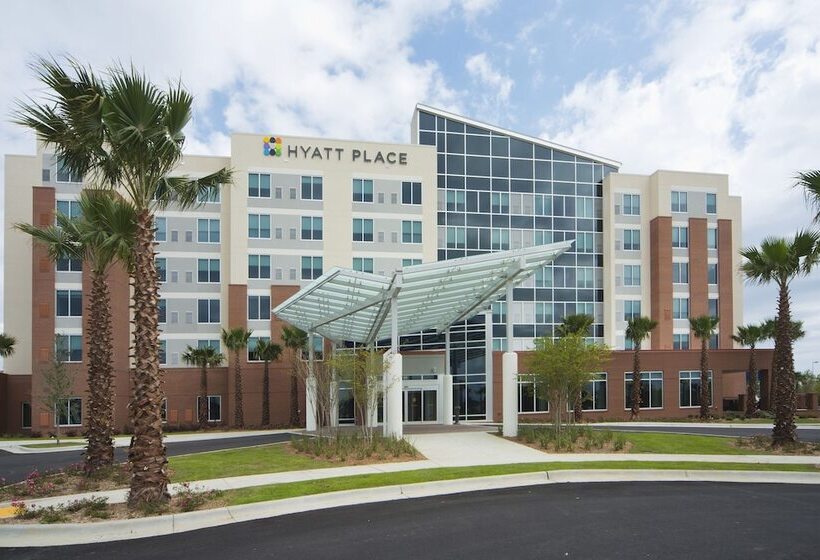 בית מלון כפרי Hyatt Place Pensacola Airport