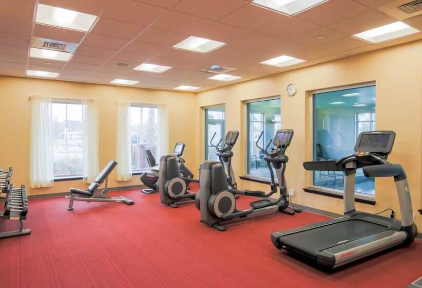 בית מלון כפרי Hyatt Place Pensacola Airport