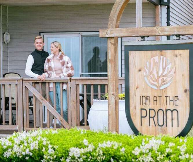 هتل Inn At The Prom Oceanfront