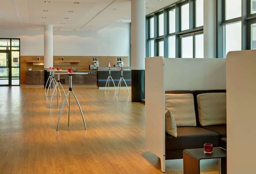 IntercityHotel Berlin Hauptbahnhof