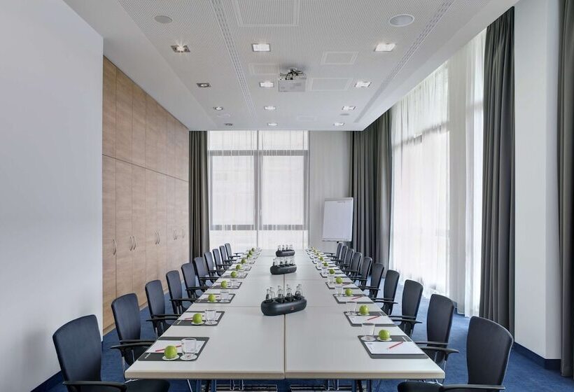 IntercityHotel Berlin Hauptbahnhof