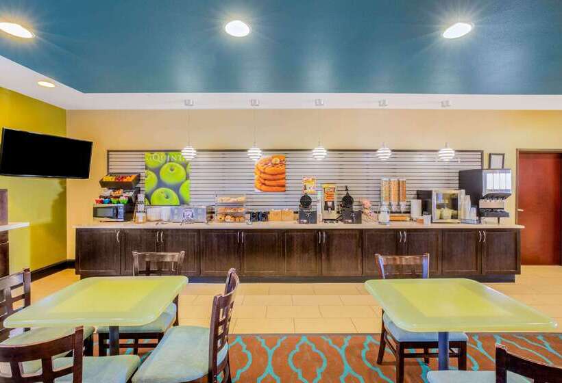 ホテル La Quinta Inn & Suites By Wyndham Floresville