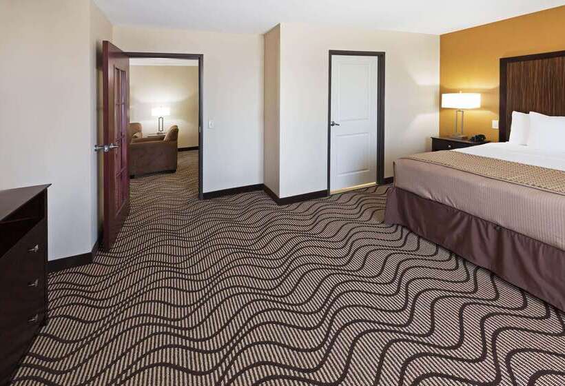 ホテル La Quinta Inn & Suites By Wyndham Floresville